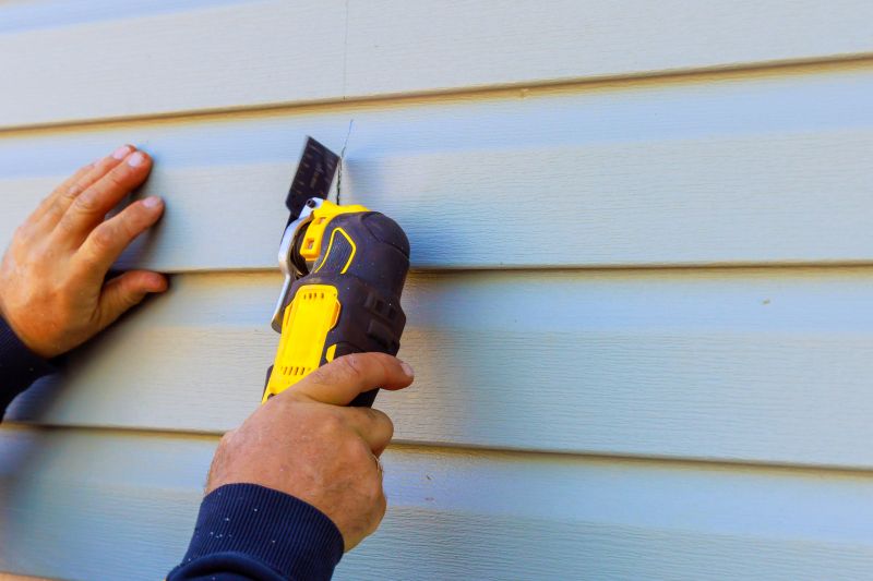 Sealing and Finishing Siding